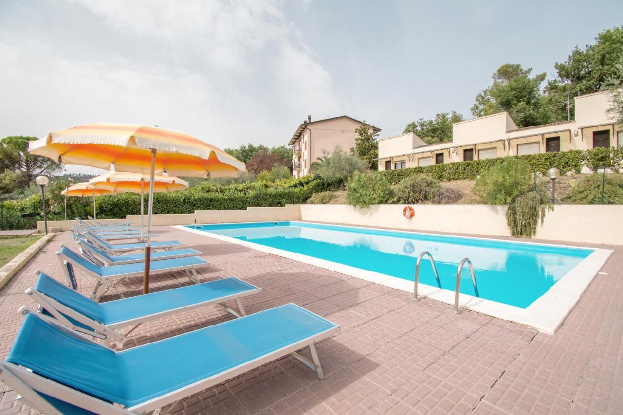 Hotel Cantalodole Magione Exterior photo