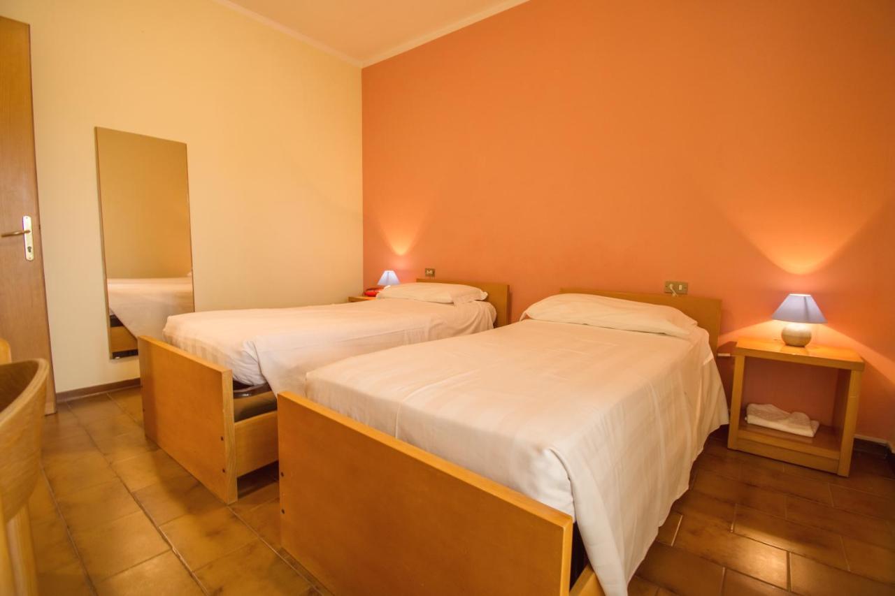 Hotel Cantalodole Magione Exterior photo